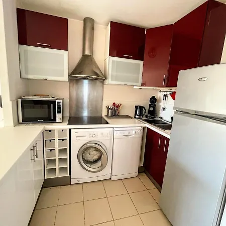 Serenity Yourhosthelper Appartement *